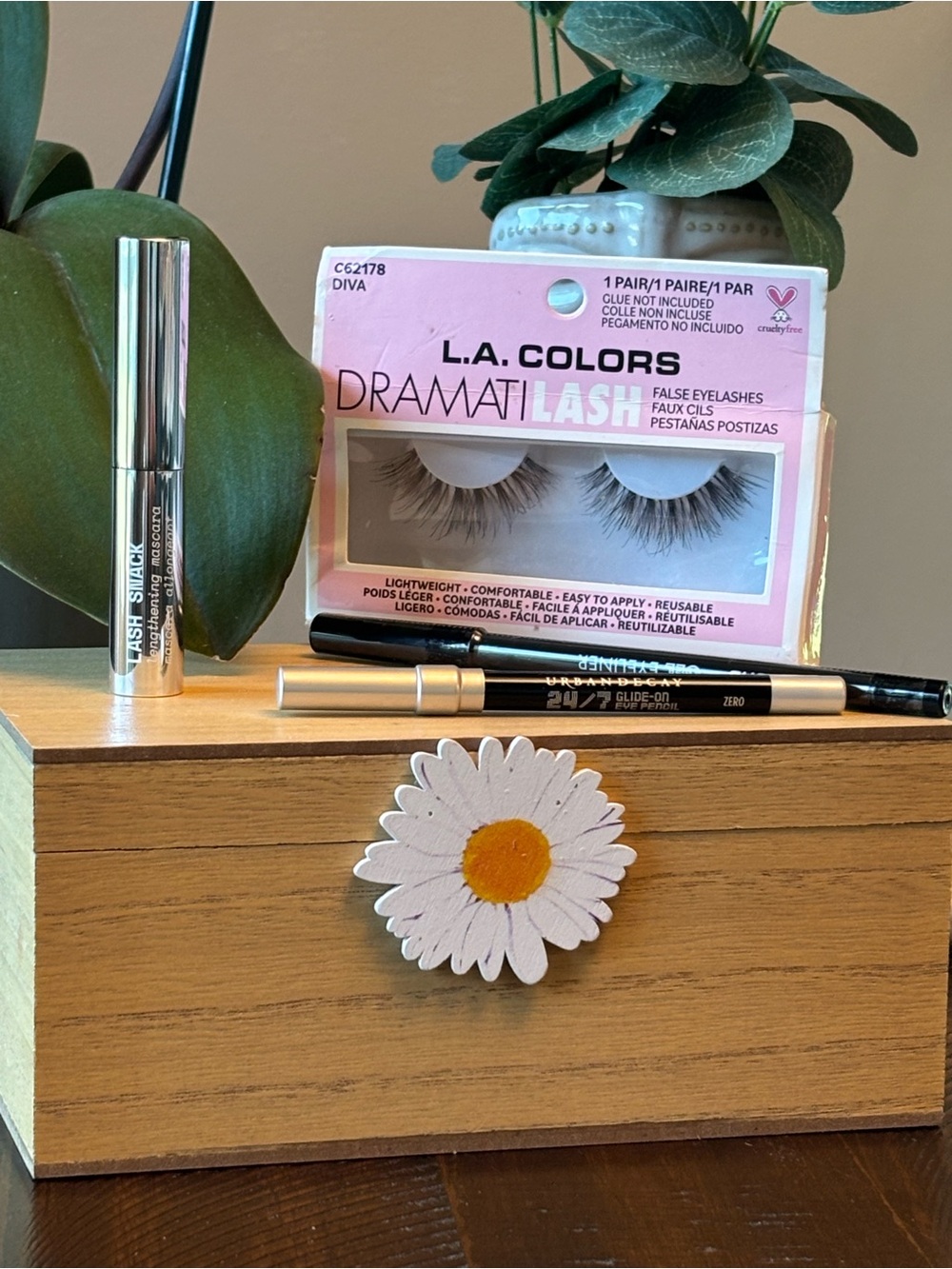 Eye-Lash Bundle —Item Beauty, Urban Decay, L.A. Colors